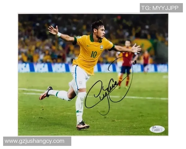 足球球星别针收藏热潮揭秘珍贵纪念品背后的市场与文化价值